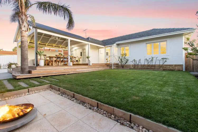 Second view of Homely house listing, 33 Albemarle Street, Scarborough WA 6019