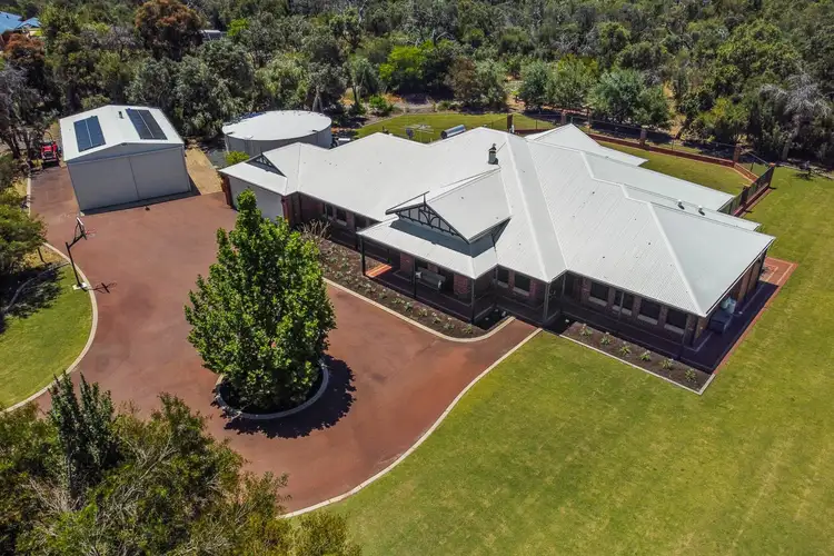 17 Buckle Court