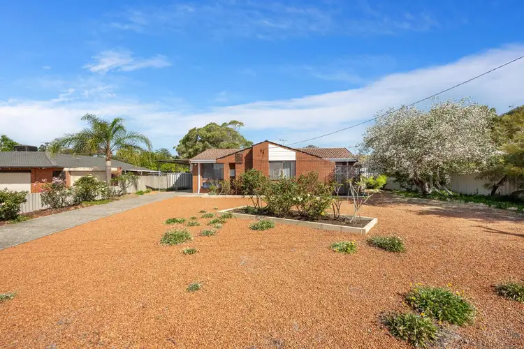 12 Becket Court, Camillo WA 6111
