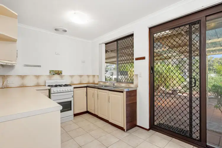 Fourth view of Homely house listing, 12 Becket Court, Camillo WA 6111