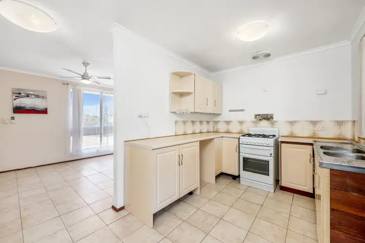 Fifth view of Homely house listing, 12 Becket Court, Camillo WA 6111