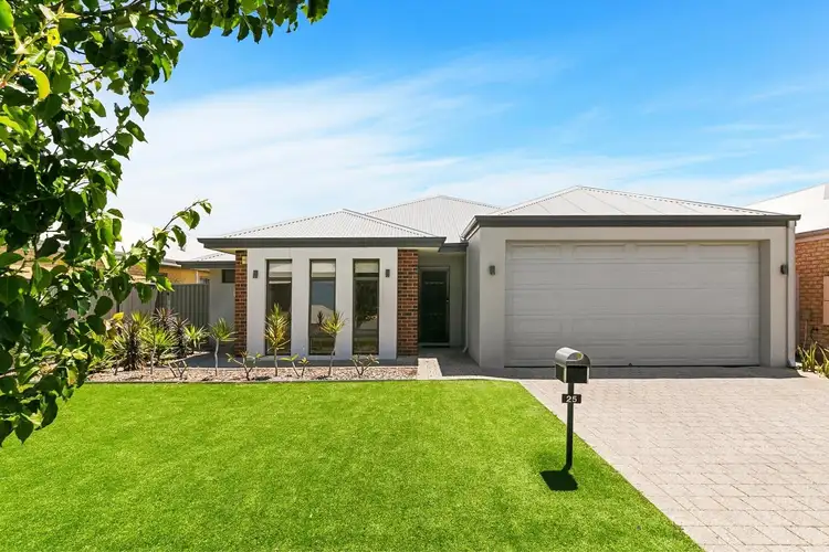 25 Ontario Grove, Success WA 6164