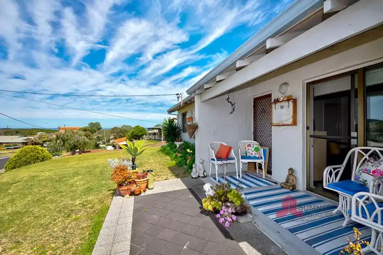 10 Carleen Avenue, Binningup WA 6233