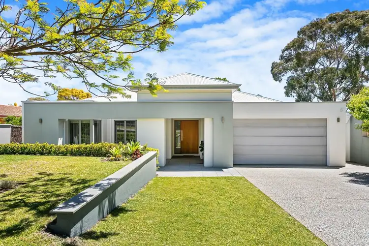 9 Kinross Crescent, Floreat WA 6014