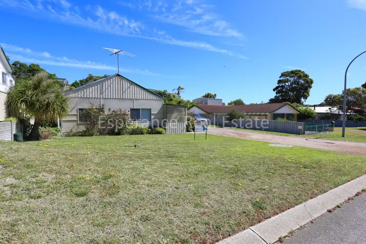 14 Tupper Street, Esperance WA 6450