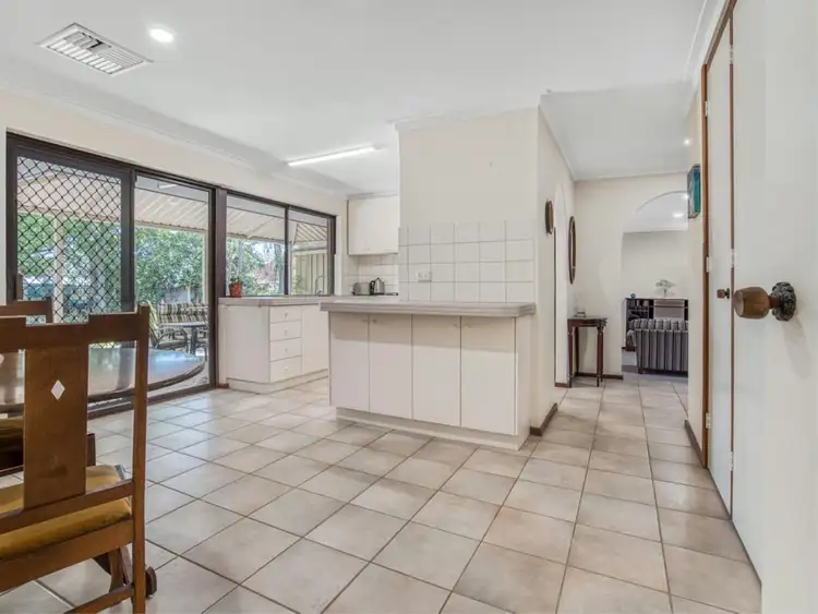 Seventh view of Homely house listing, 8 Jacobsen Way, Thornlie WA 6108