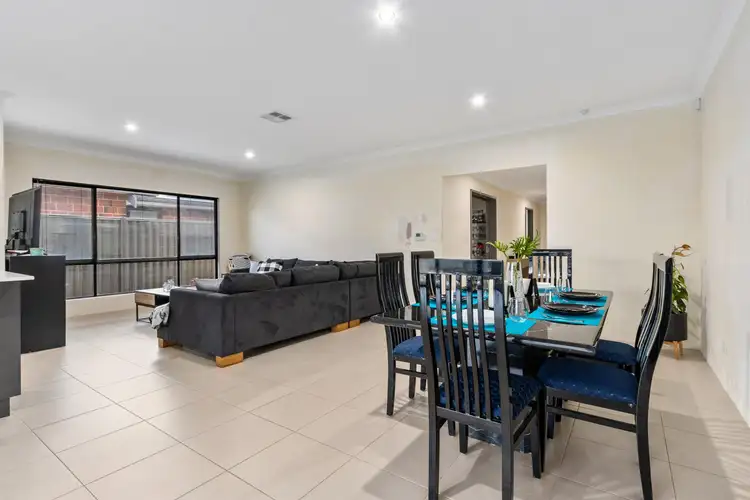 Sixth view of Homely house listing, 7 Daisy Street, Piara Waters WA 6112