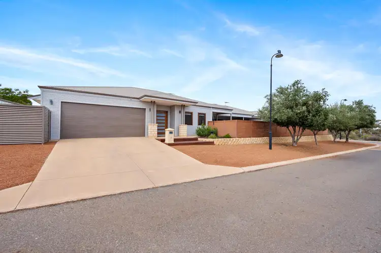 2 Pirring Way, Hannans WA 6430