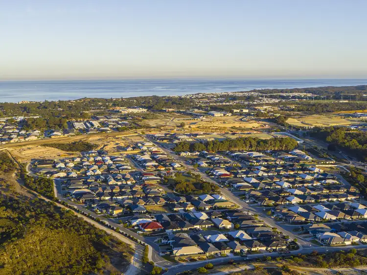 18 Yabbra Entrance, Yanchep WA 6035