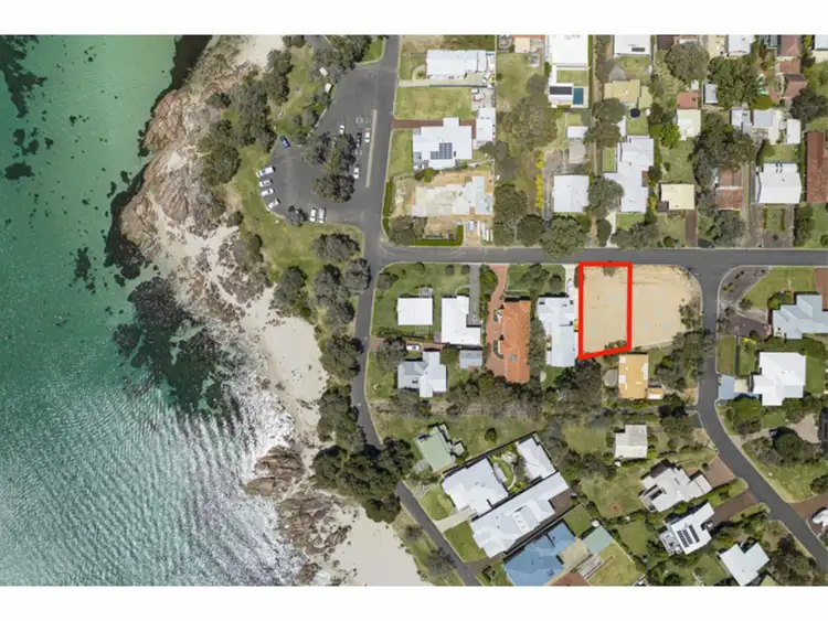8 Green Street, Dunsborough WA 6281