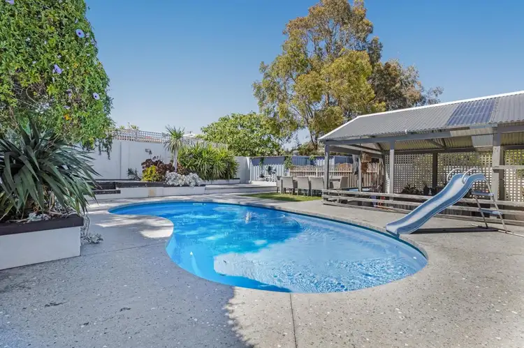 8 Newlyn Place, Yanchep WA 6035
