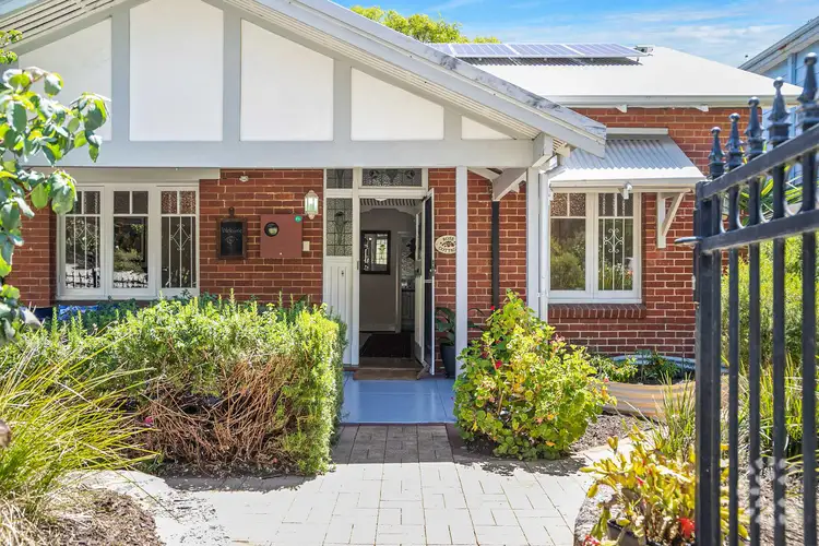 107 Solomon Street, Fremantle WA 6160