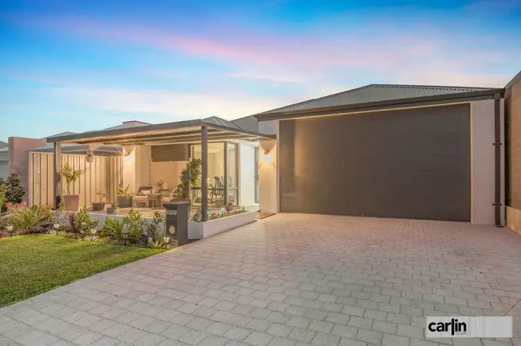 12 Baxteri Way, Hammond Park WA 6164