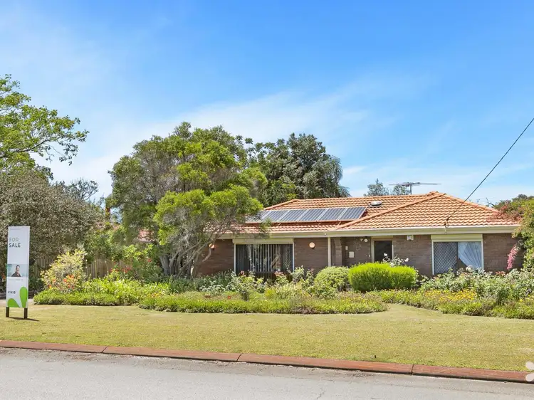 5 Glencairn Way, Parkwood WA 6147
