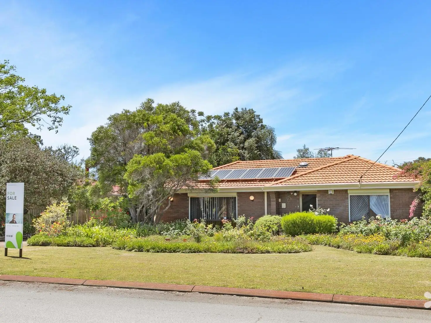 Main view of Homely house listing, 5 Glencairn Way, Parkwood WA 6147