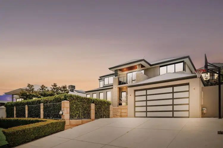 12 Seaham Way, Mindarie WA 6030