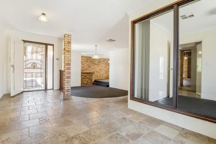 10 Parkway Trail