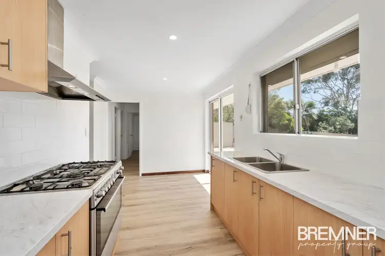 39 Kemmish Avenue, Parmelia WA 6167