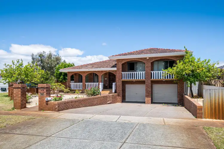 34 Brolga Way, Stirling WA 6021