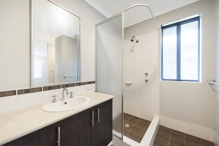 Seventh view of Homely house listing, 5 Chapel Way, Piara Waters WA 6112