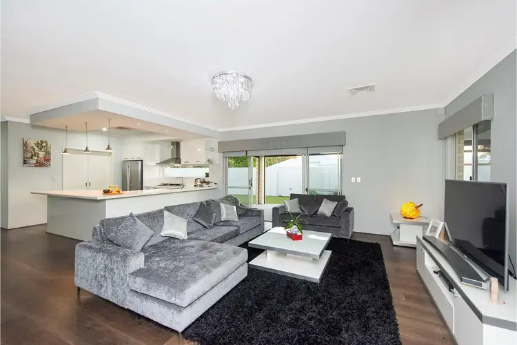 Fourth view of Homely house listing, 32 Jennapullin Crescent, Ellenbrook WA 6069