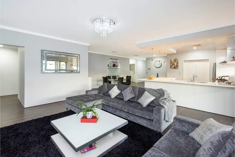 Fifth view of Homely house listing, 32 Jennapullin Crescent, Ellenbrook WA 6069