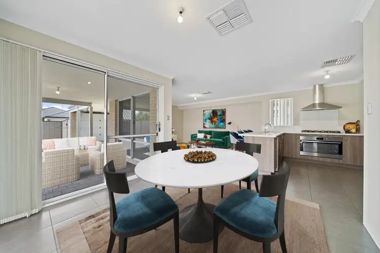 Sixth view of Homely house listing, 20 Montpellier Way, Piara Waters WA 6112