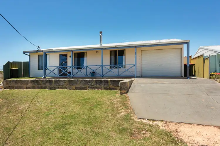 17B Jones Promenade, Seabird WA 6042