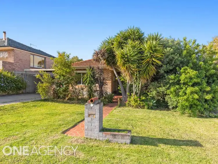 22 Ives Street
