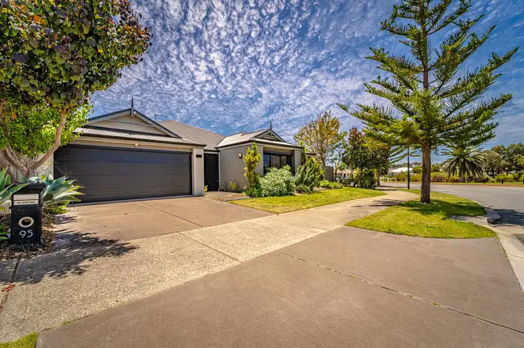 95 Harrington Waters  Drive, Waikiki WA 6169