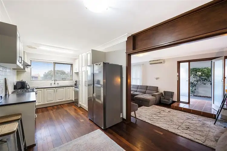 11 Eastland Street, Dianella WA 6059