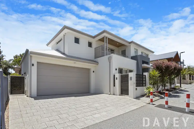 21 Brodie Lane, Scarborough WA 6019