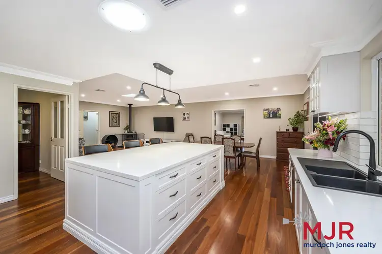 43 Old Dairy Court, Oakford WA 6121