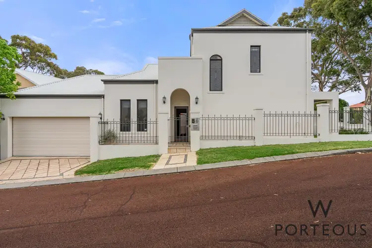 6 Thurloe Street