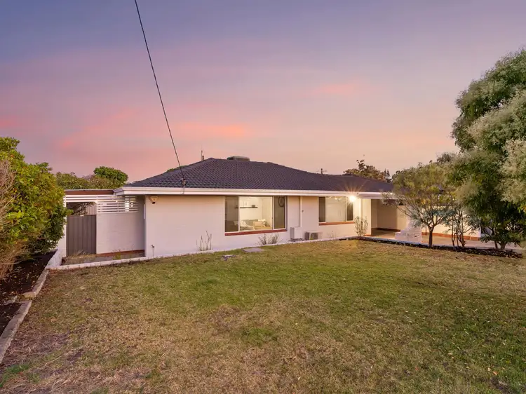 2 Manton Court, Hamersley WA 6022