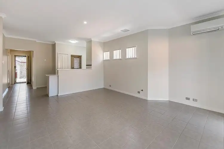 Sixth view of Homely villa listing, 56/50 Woodlake Retreat, Kingsley WA 6026
