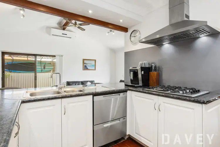 Sixth view of Homely house listing, 2 Lambeth Place, Kingsley WA 6026