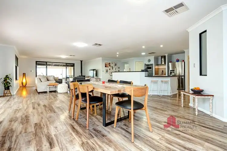11 Tsavorite Promenade, Australind WA 6233