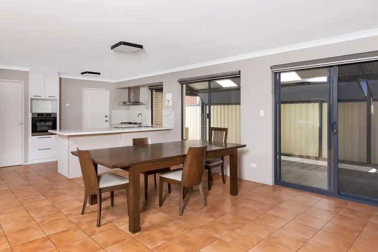 Fifth view of Homely house listing, 21 Savannah Circuit, Success WA 6164