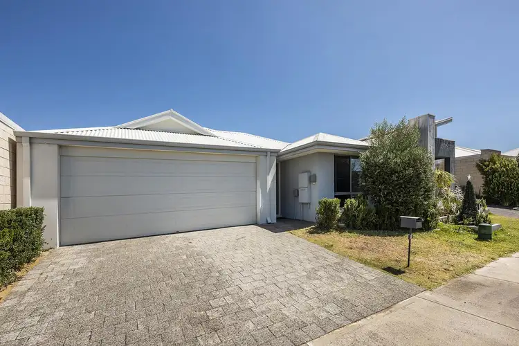 7 Telopea Way, Piara Waters WA 6112