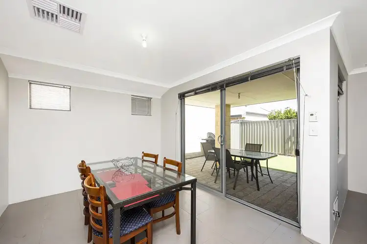 Fifth view of Homely house listing, 7 Telopea Way, Piara Waters WA 6112