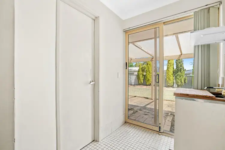 Seventh view of Homely house listing, 32 Morrell Way, Armadale WA 6112