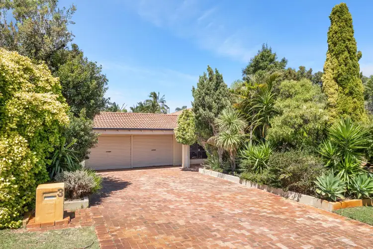 3 Curbur Road, Duncraig WA 6023