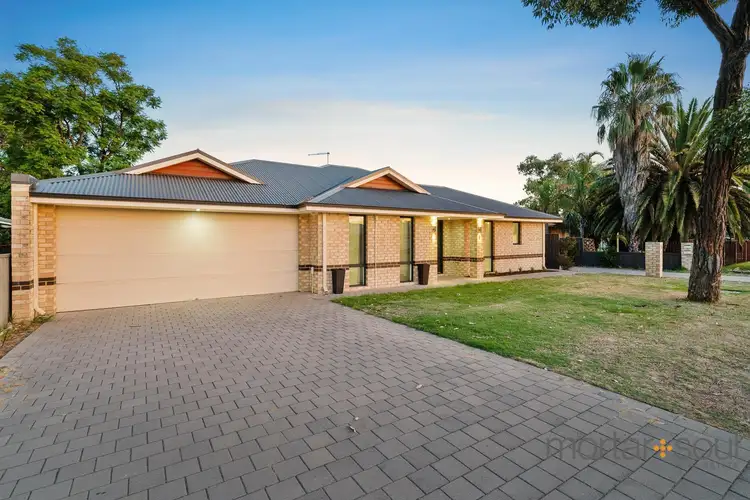 6B Lacey St, Beckenham WA 6107