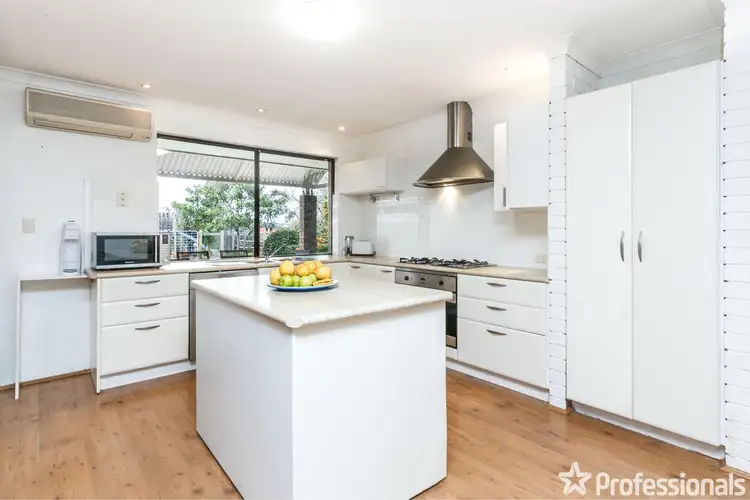 Second view of Homely house listing, 4 Gum Court, Yangebup WA 6164