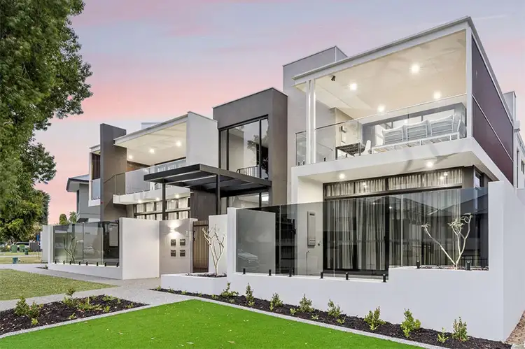 4/30 Portree Way, Ardross WA 6153