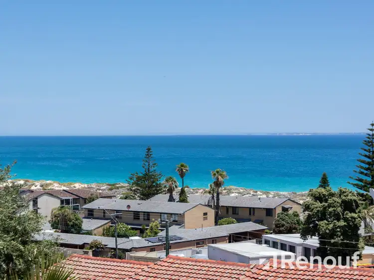 8/59 Hastings, Scarborough WA 6019
