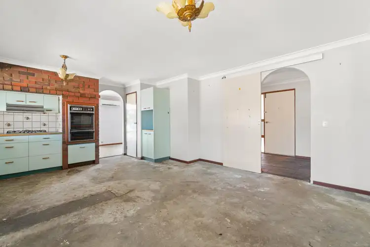 Sixth view of Homely house listing, 4 Mayer Close, Noranda WA 6062