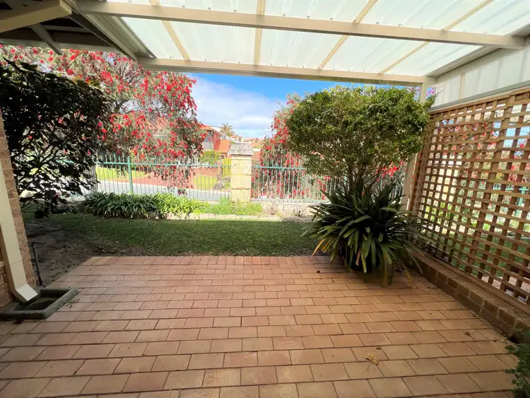 Sixth view of Homely retirement listing, 6/7 Beddi, Duncraig WA 6023