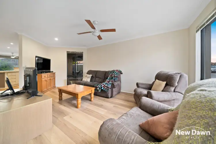Third view of Homely house listing, 6 Riana Place, Bennett Springs WA 6063
